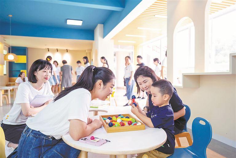 ?廈門幼兒園新生昨天報名 今年上公辦園更容易了